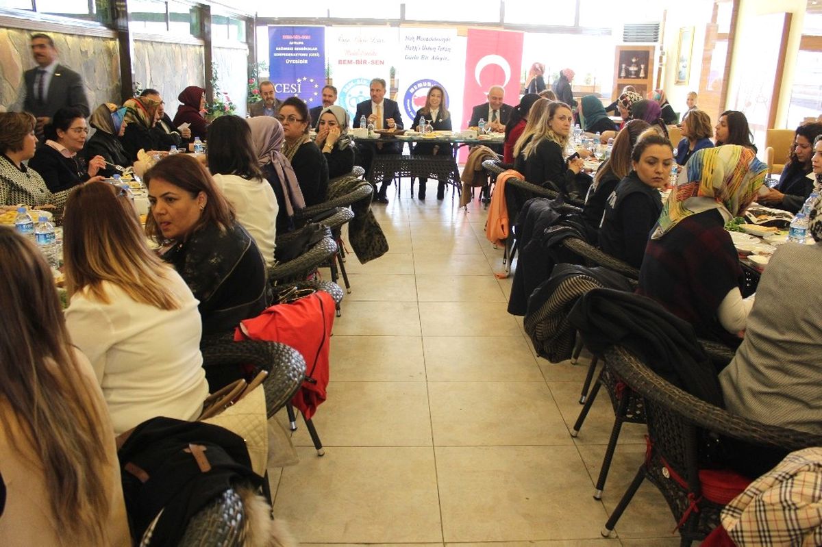 AK Parti Genel Başkan Yardımcısı Öznur Çalık Açıklaması