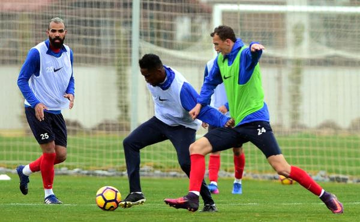 Antalyaspor Taktik Çalıştı