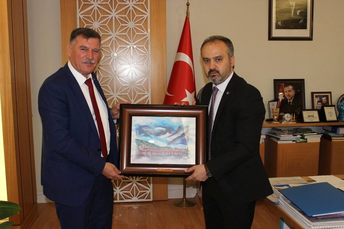 Başkan Duymuş\'tan İnegöl ve Yenişehir Belediyelerine İstişare Ziyareti