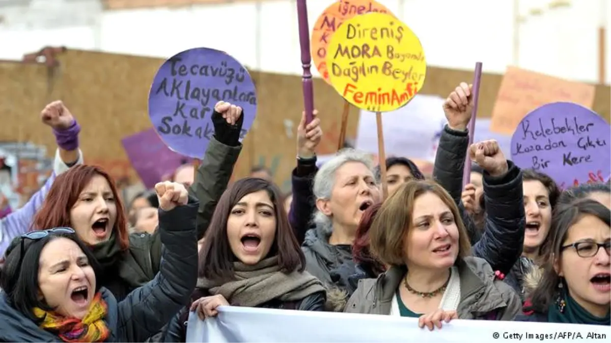 Bilgi Üniversitesi\'nde "Saldırı" Protestosu