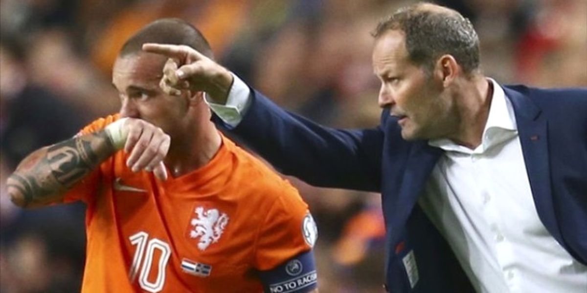 Blind\'den Sneijder Açıklaması!