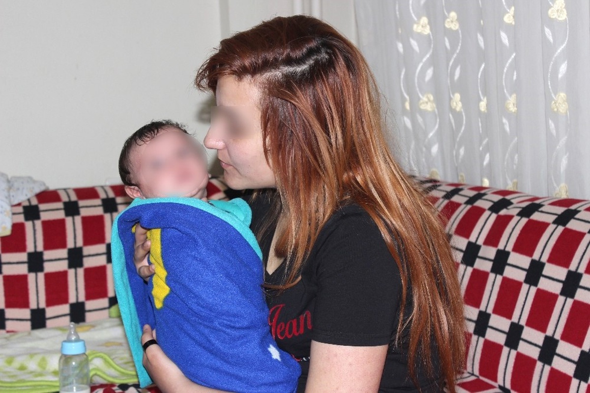 Eroin Bağımlısı Olarak Dünyaya Gelen Ayaz Bebek Hayata Tutundu