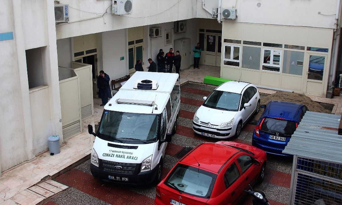 Eski Eşini Çalıştığı Iş Yerinde Öldürdü