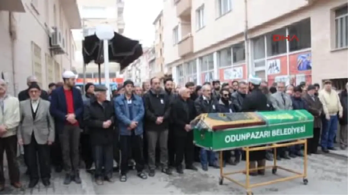 Eskişehir\'de 2 Vergi Memurunun Şüpheli Ölümü