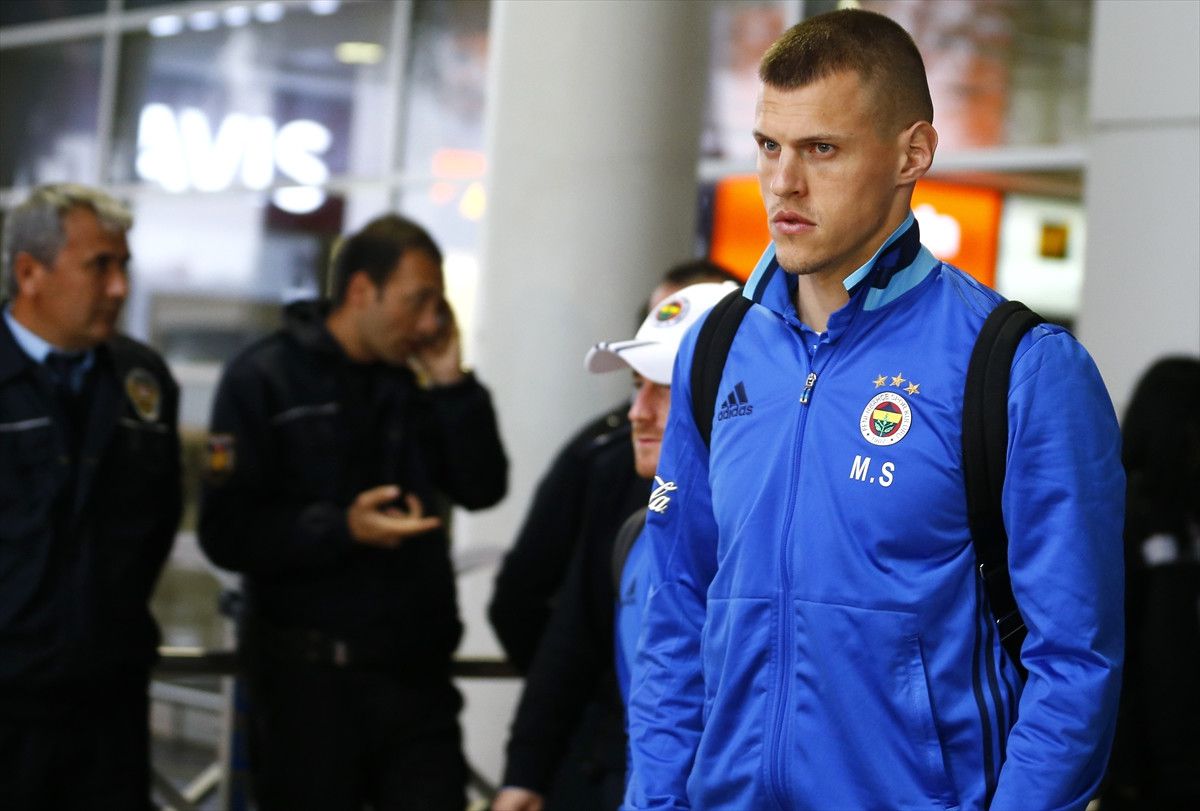 Fenerbahçe Kafilesi Antalya\'da