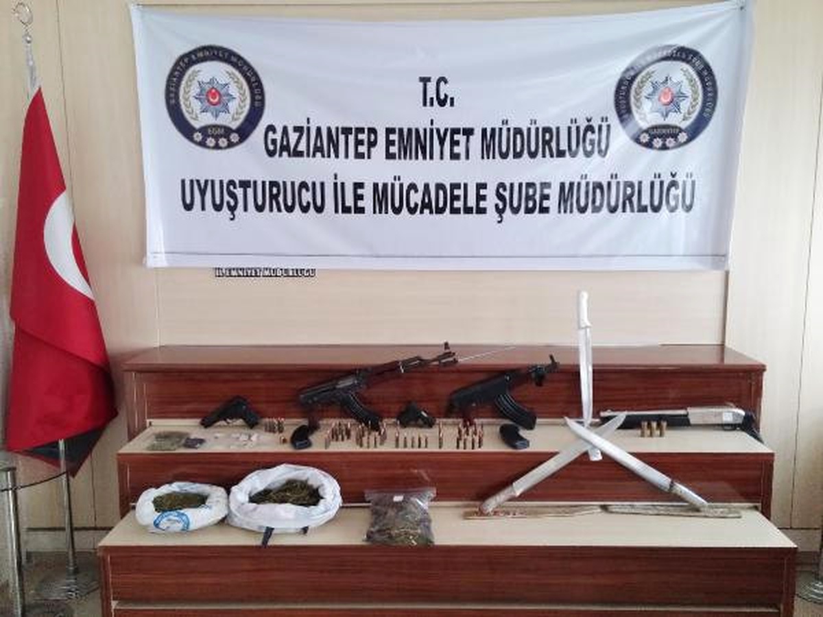 Gaziantep\'te Uyuşturucu Operasyonu: 10 Gözaltı
