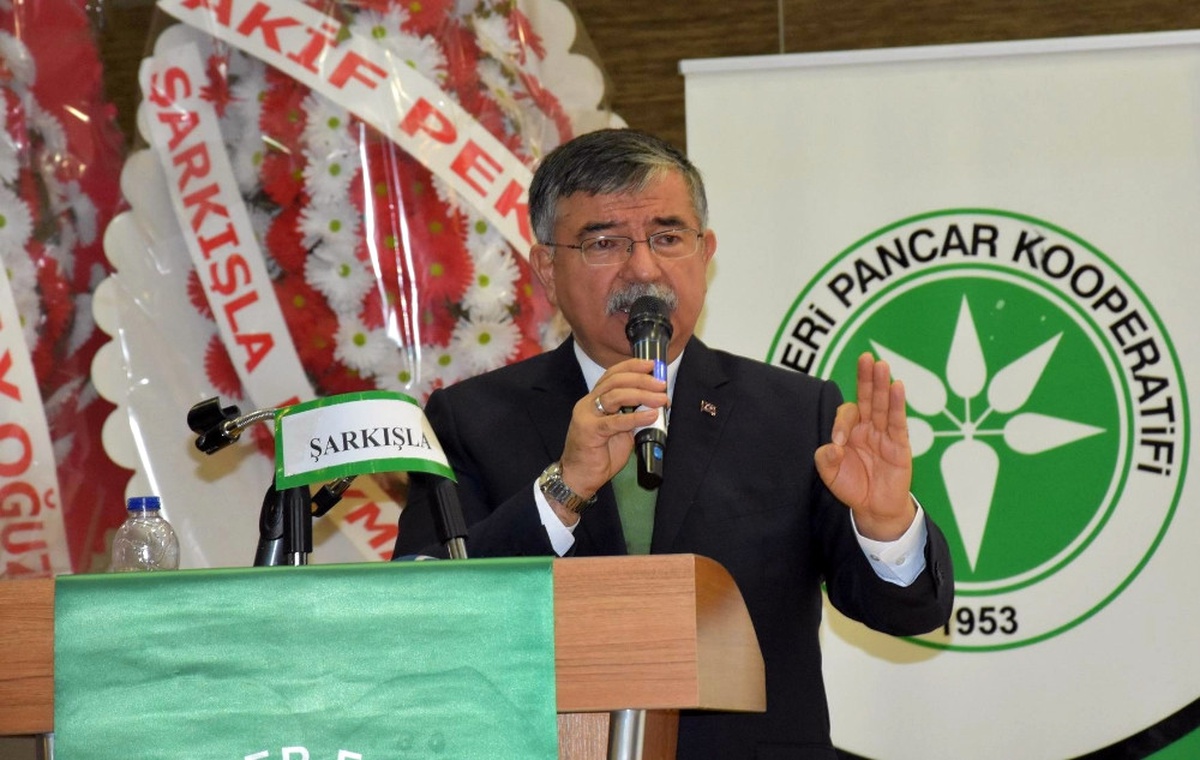 Halk Oylamasının Adı Bile CHP\'yi Değiştirdi"