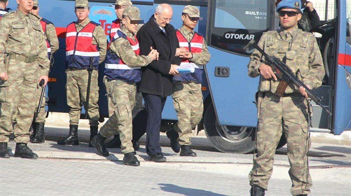 Huduti Savunma Yapıyor
