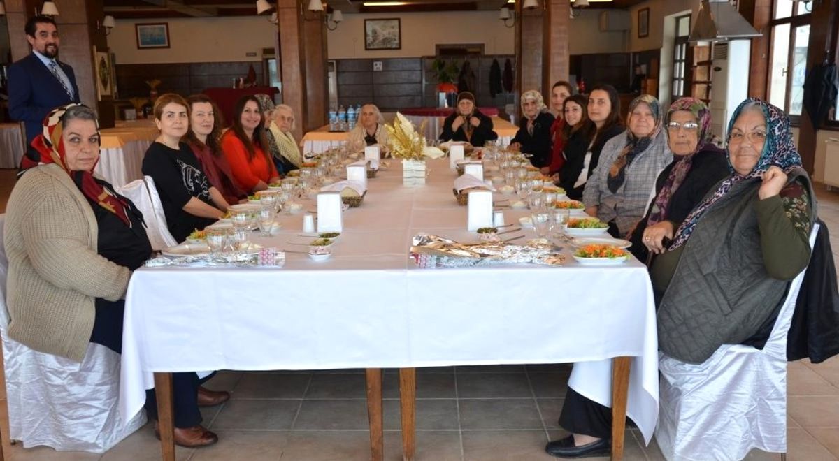 Huzurevi Sakinleri Çomü\'de