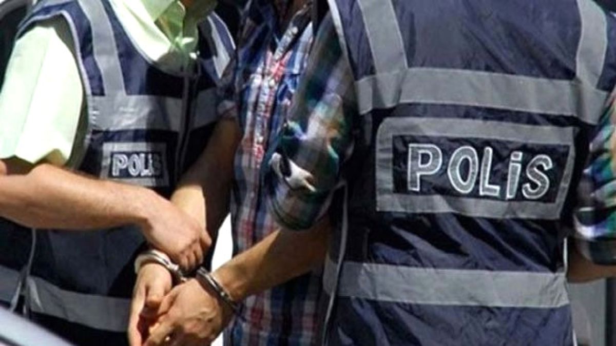 İzmir\'de Hırsızlık İddiası
