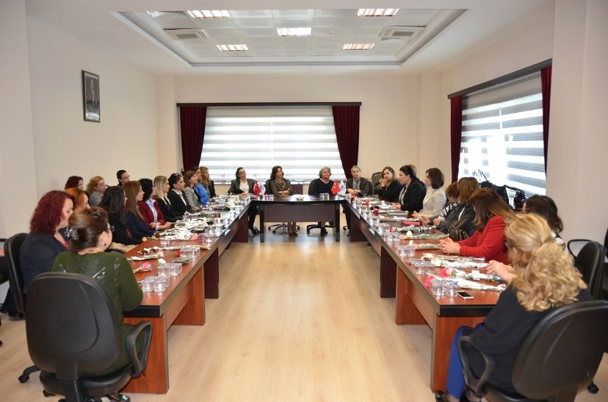 Kadın Sorunlarının Çözülmesi Toplantısı
