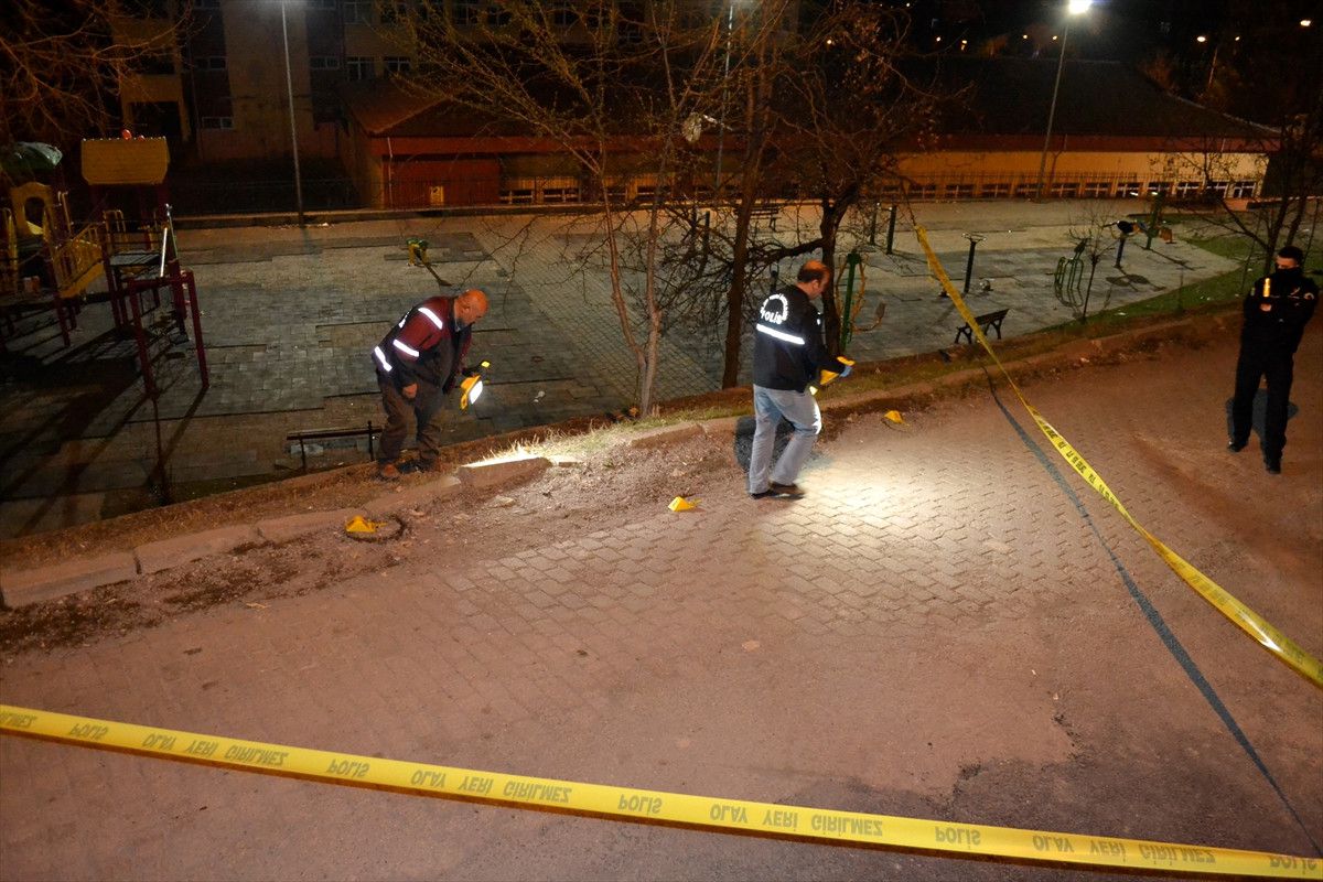 Karabük\'te Silahlı Kavga: 2 Yaralı