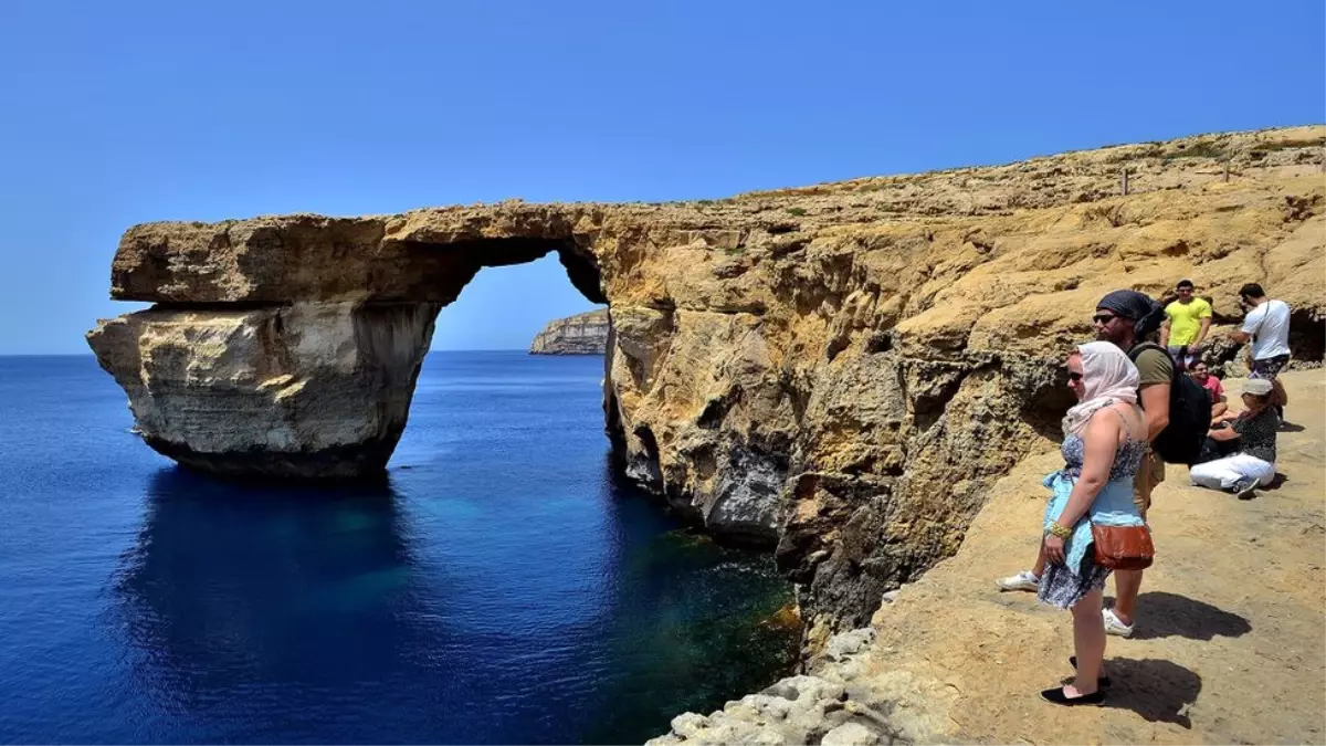 Malta\'nın Doğa Harikası Mavi Pencere Çöktü