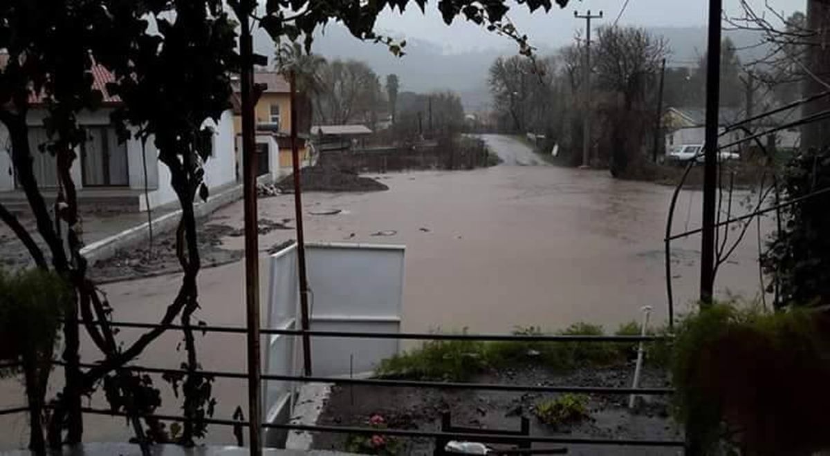 Marmaris\'te Aşırı Yağış Su Taşkınlarına Neden Oldu