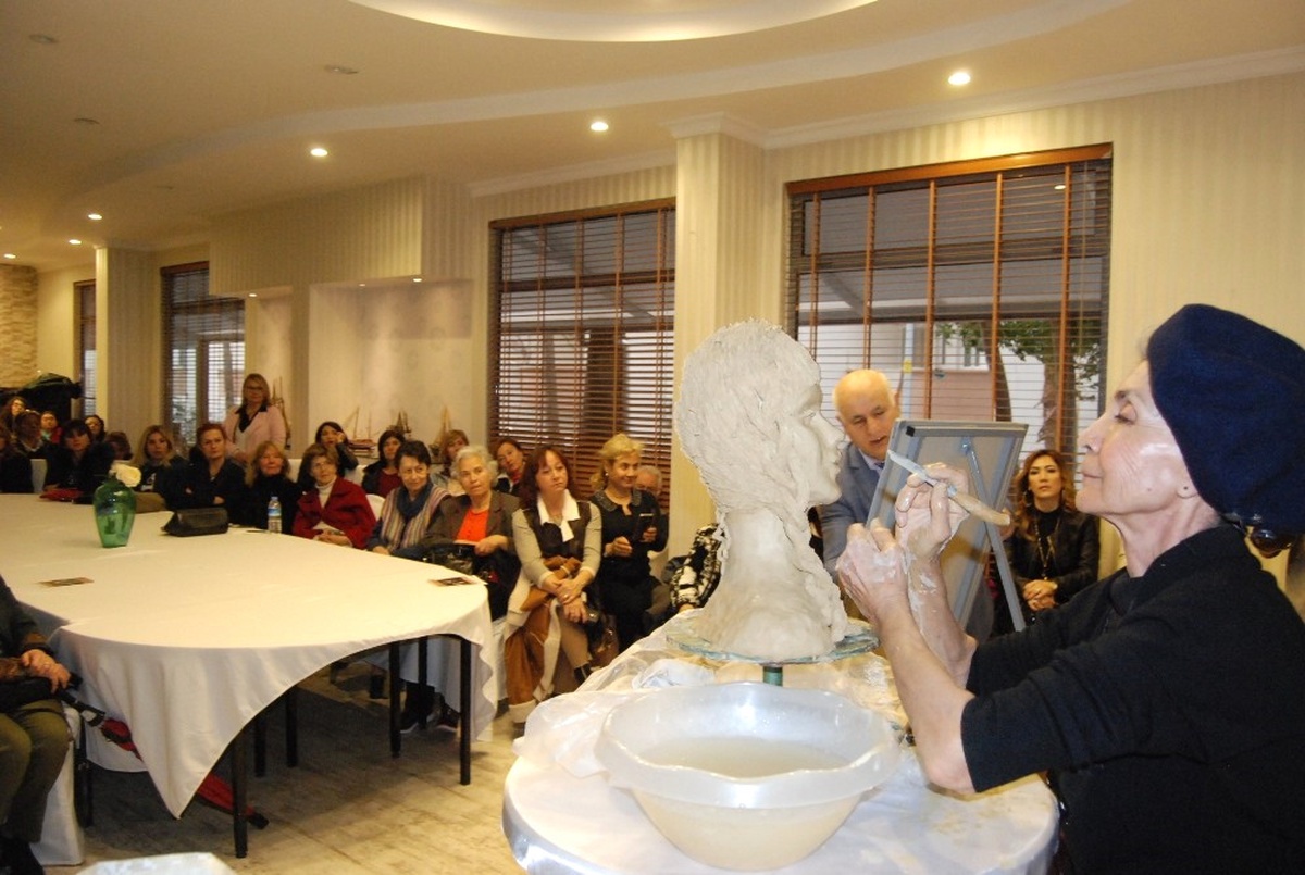 Marmaris\'te Kadın ve Sanat Festivali Başladı