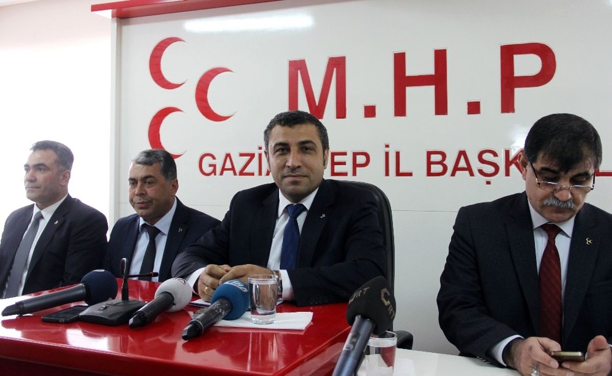 MHP\'den Ümit Özdağ Değerlendirmesi