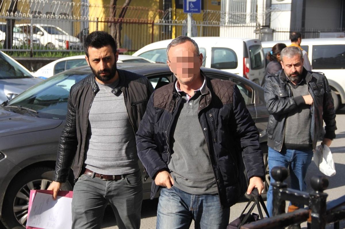 Samsun\'da Belediyelere Fetö Operasyonu: 7 Gözaltı