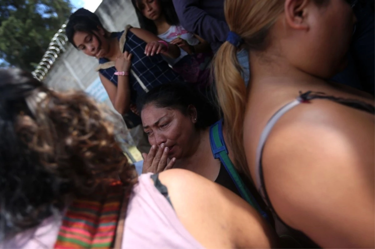 San Jose Pinula Kimsesiz Kızlar Yurdunda 21 Kız Yanarak Öldü
