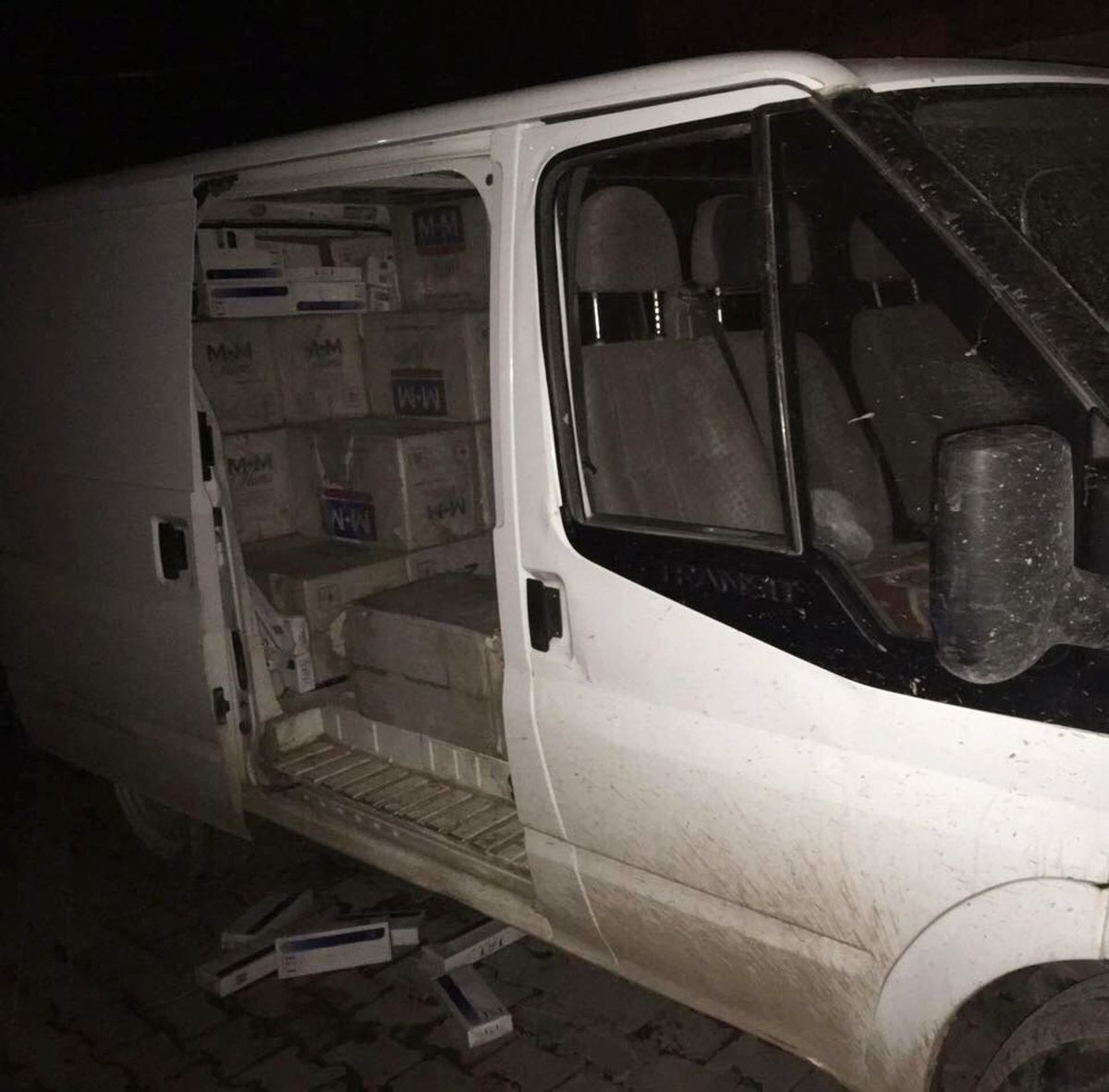 Şırnak\'ta 40 Bin Paket Kaçak Sigara Ele Geçirildi