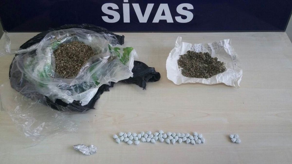 Sivas\'ta Uyuşturucu Operasyonu