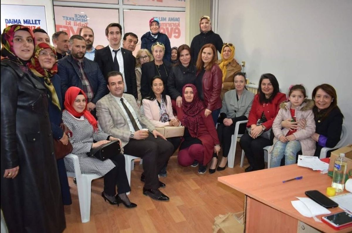 Tepebaşı\'nın Ak Kadınları 18 Maddeyi Anlattı