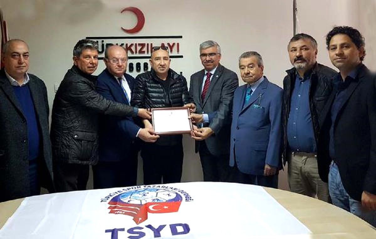 Tsyd\'den Türk Kızılayı\'nın Kan Bağışı Seferberliğine Destek