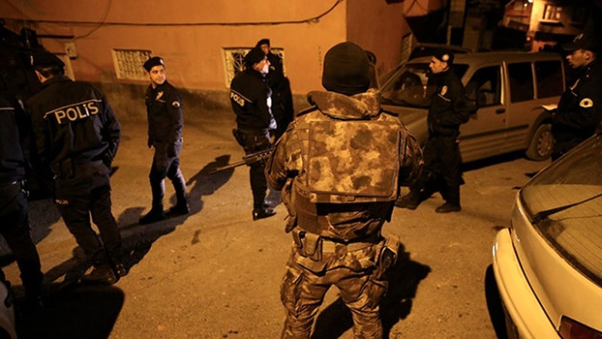 Uyuşturucu Tacirlerine Şafak Baskını