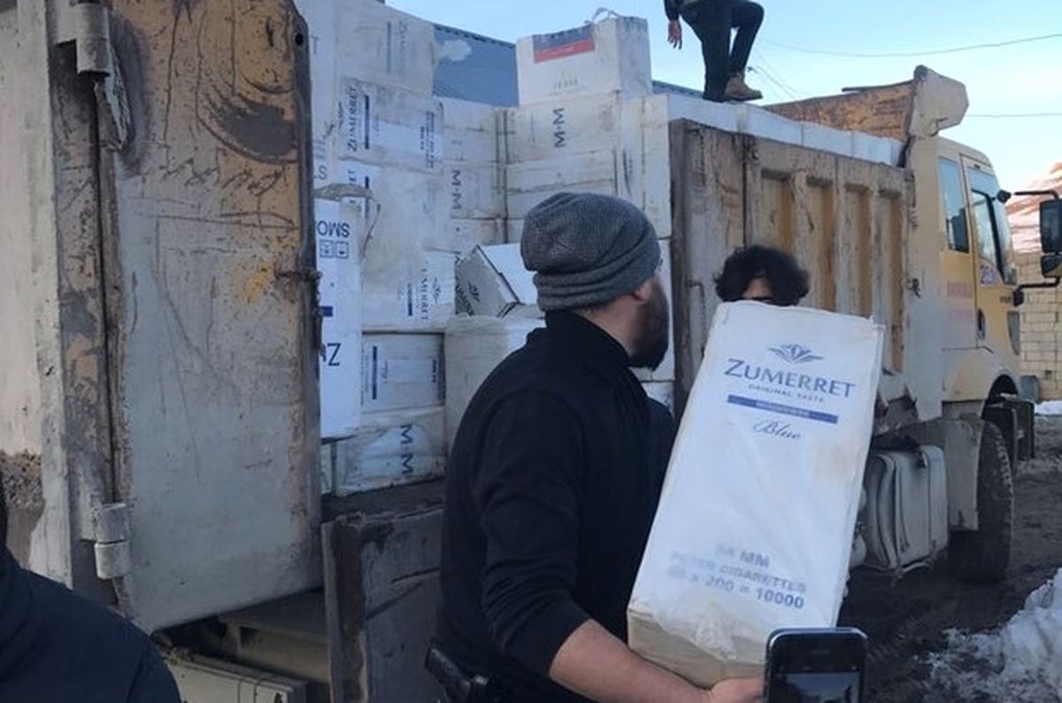 Van\'da 344 Bin Paket Kaçak Sigara Ele Geçirildi
