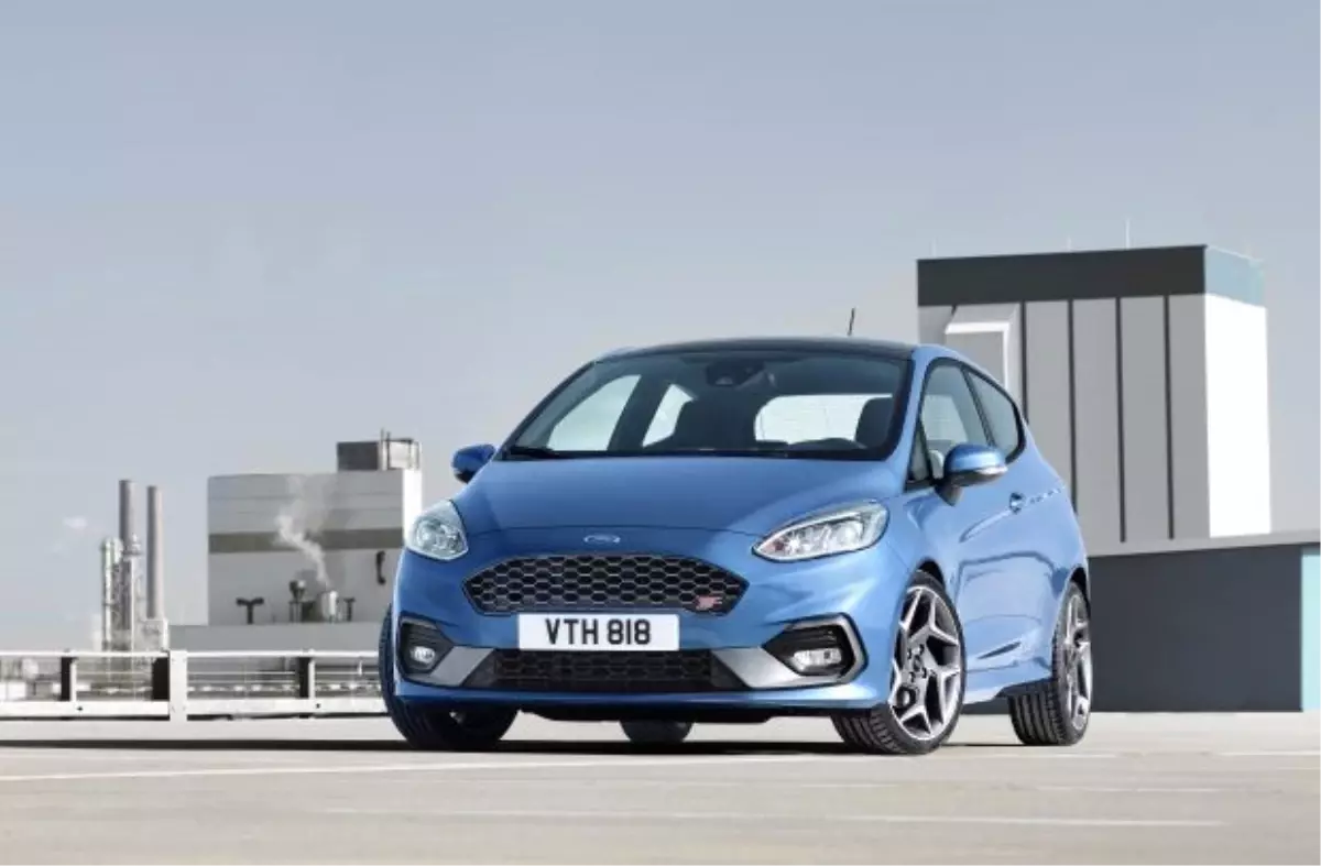 Yeni Ford Fiesta St 2018 Cenevre\'de Görücüye Çıktı