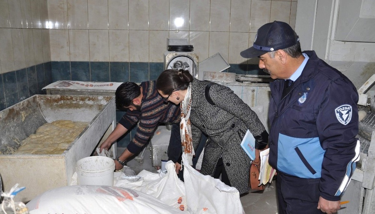 Yozgat\'ta Zabıta Ekipleri Fırınları Denetledi