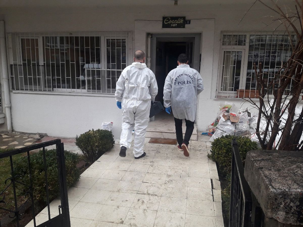 20 Gündür Kayıptı, Evinin Çatısında Ölü Buludu