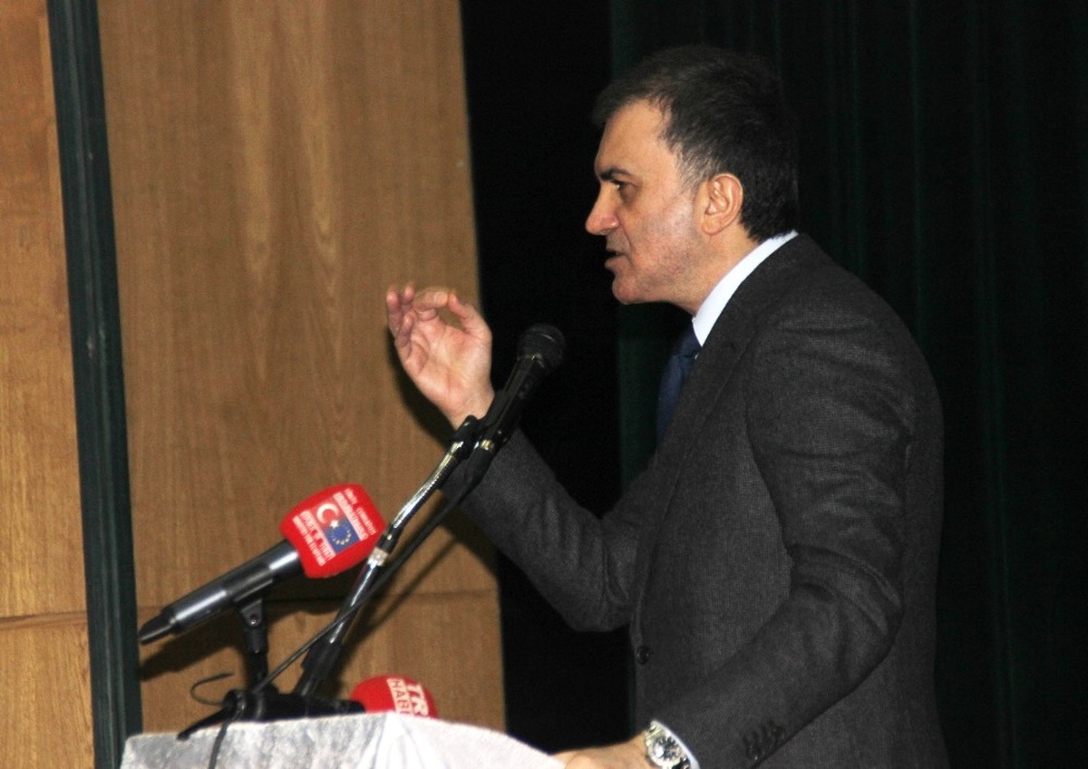 AB Bakanı Ömer Çelik: "Rejim Değişikliği Cumhuriyet\'in İçerisinden Cumhur\'u Çıkartmaktır"