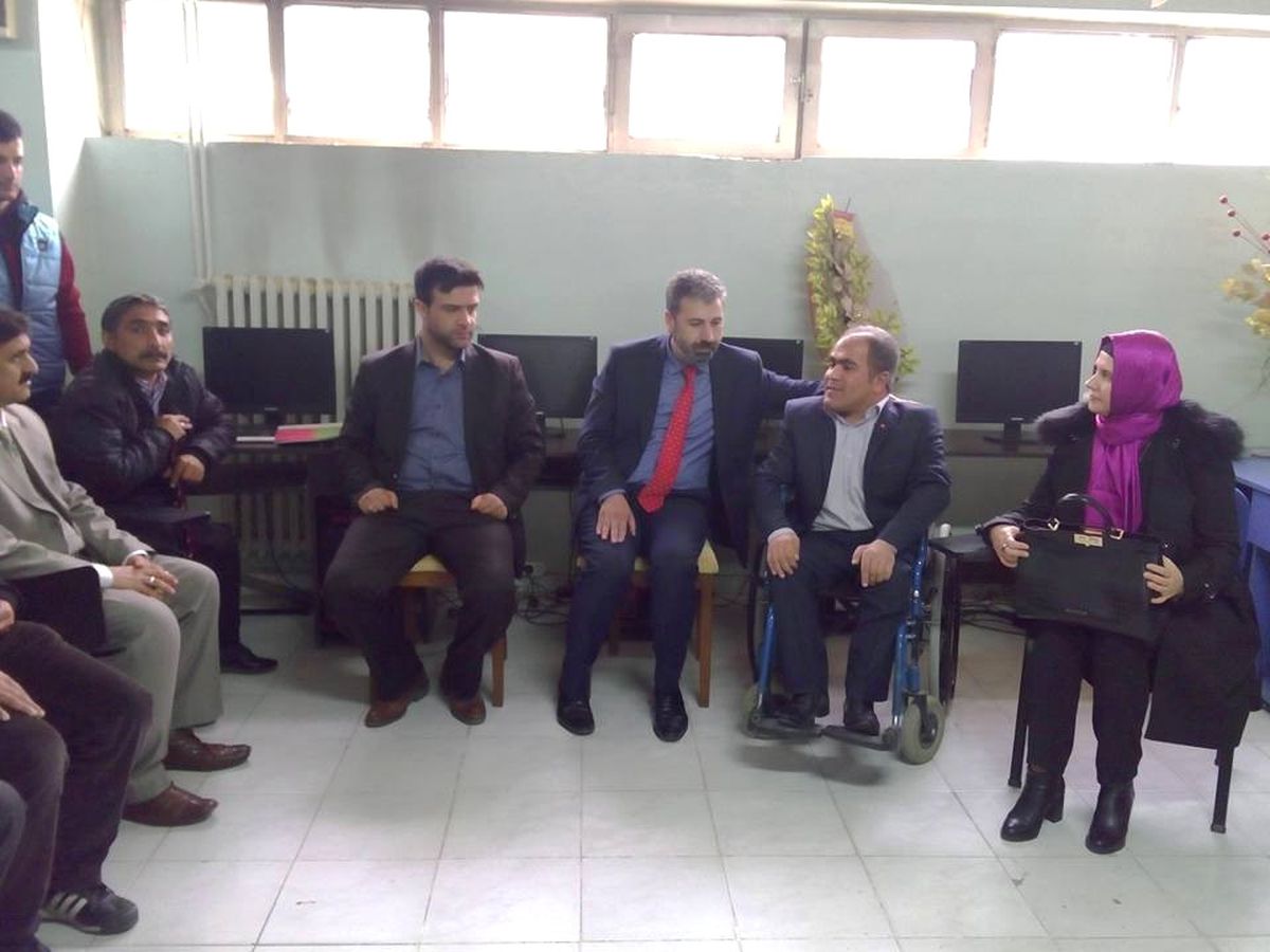 AK Parti Adıyaman İl Başkanı Dilmez\'den Besni\'ye Referandum Ziyareti