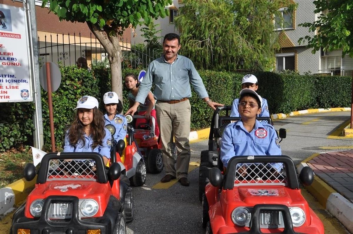Alanya Belediyesi Trafik Eğitim Pisti Eğitimlere Devam Ediyor
