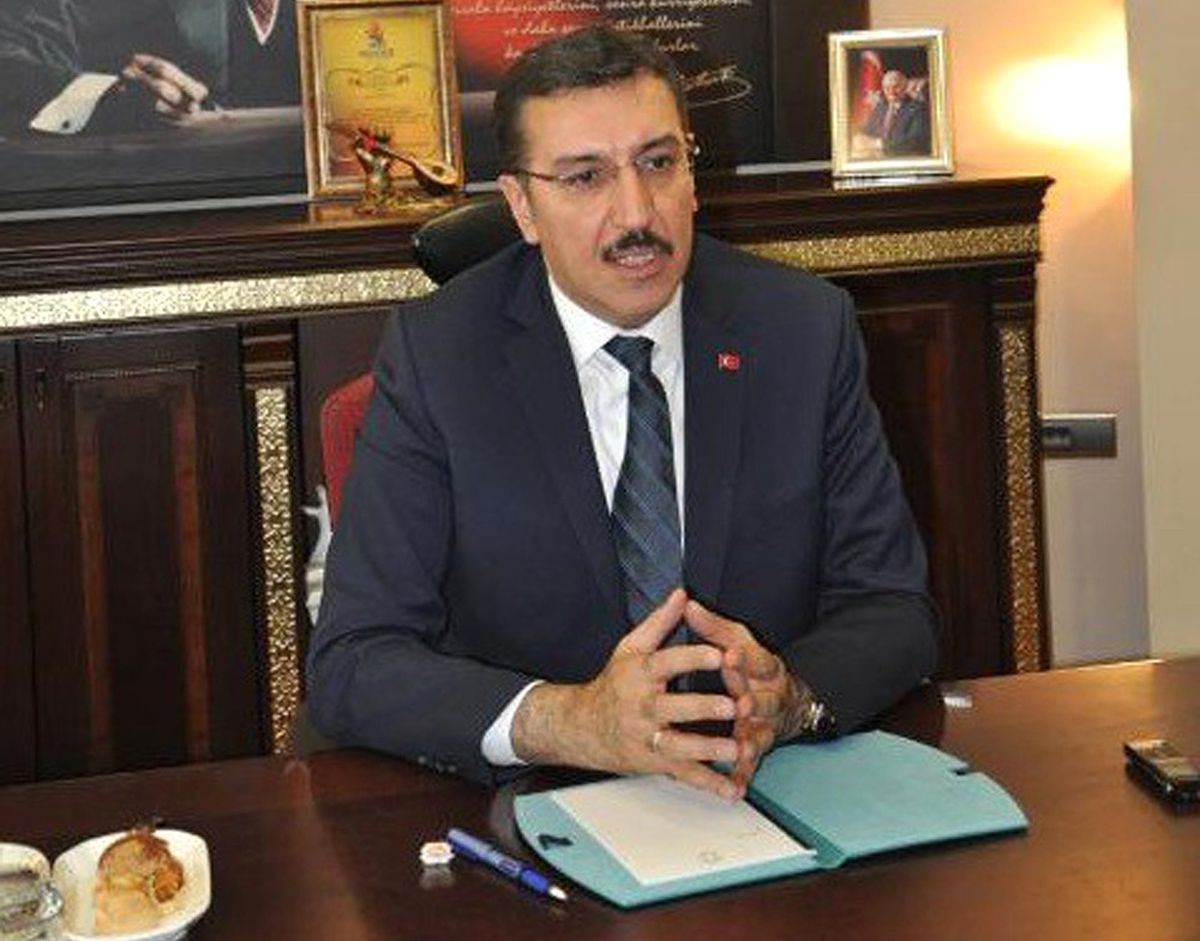 Almanya\'daki Iptaller, Ekonomiyi Etkilemez"