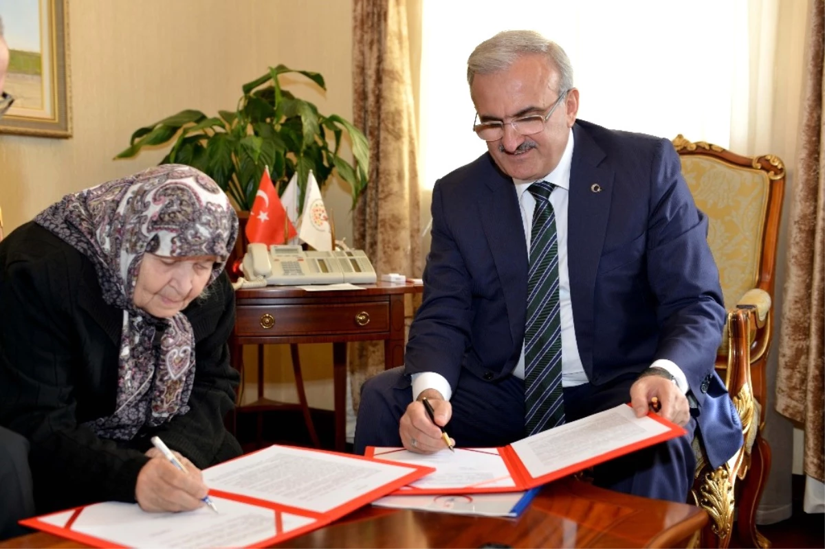 Antalya\'da 112 Acil Sağlık Hizmetleri İstasyonu Protokolü İmzalandı