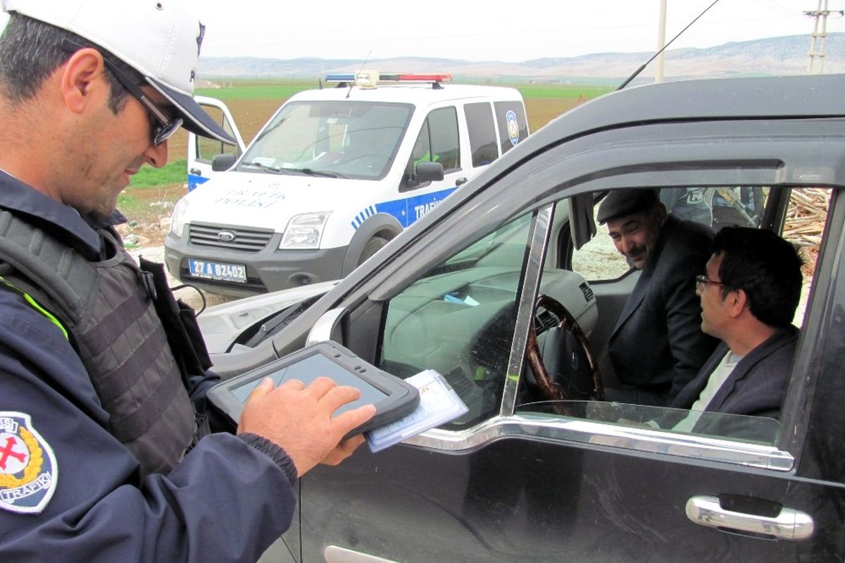 Araban\'da Polis Denetimleri Sürüyor