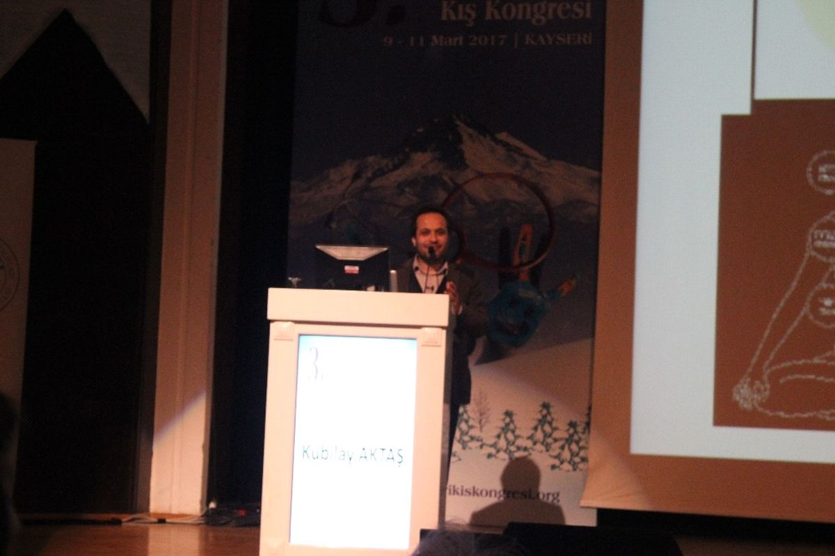 Araştırmacı Yazar Kubilay Aktaş: "Semboller Bilim Üzerinden İfade Ediliyor"