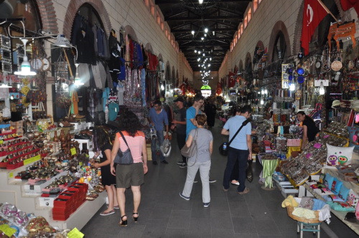 Aynalı Çarşı Esnafında "102. Yıl" Beklentisi