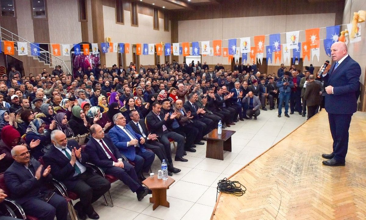 Bakan Akdağ ve Başkan Sekmen Oltu, Olur ve Şenkaya\'da Yeni Sistemi Anlattı