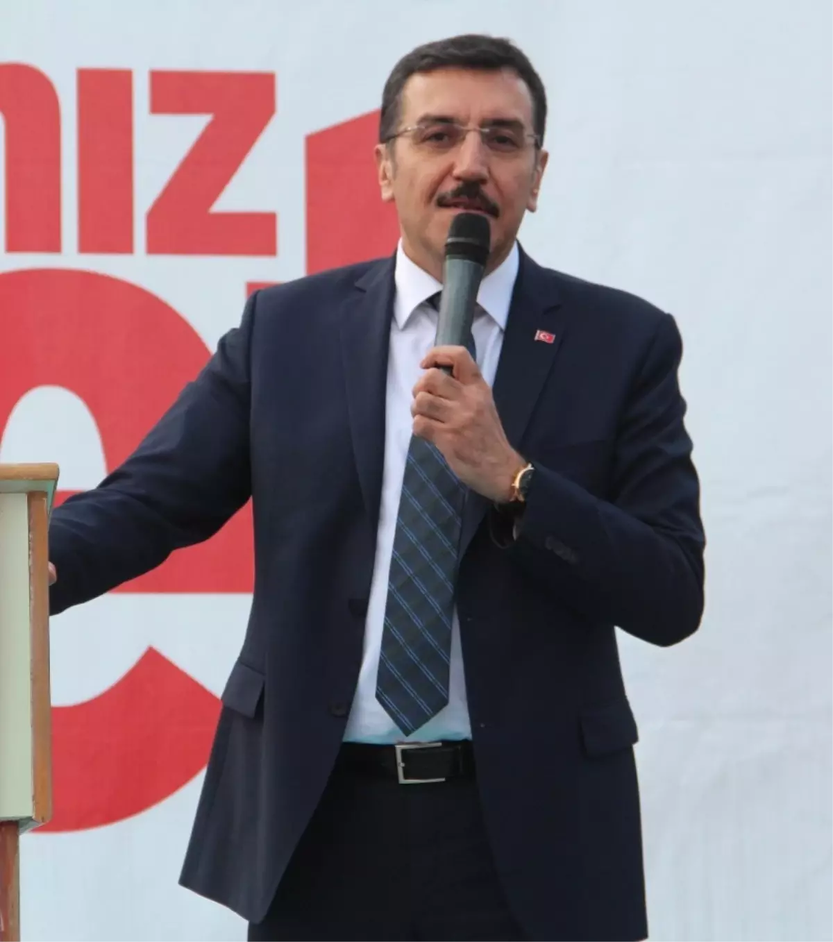 Bakan Tüfenkci: "Muhalefet Neye Hayır Dediğini Bilmiyor"