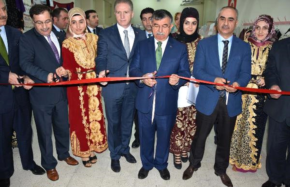 Bakan Yılmaz: Cumhurbaşkanlığı Sistemi, Cumhuriyetin İlanı Kadar Önemli (3)