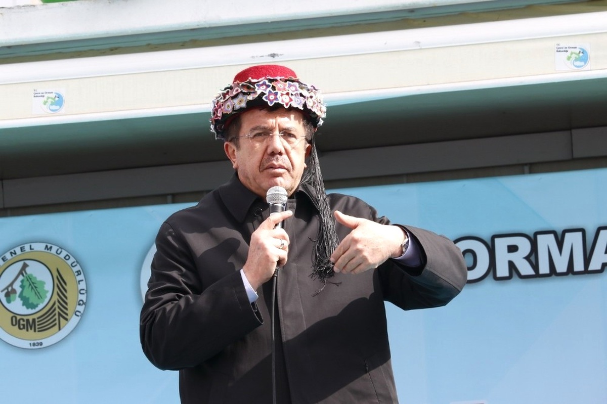 Bakan Zeybekci, Cumartesi Günü Uşak\'ta