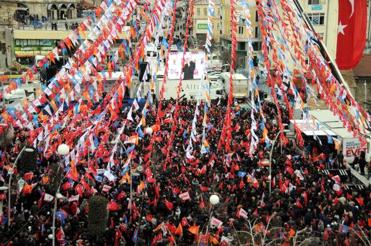 Başbakan Yıldırım: Kılıçdaroğlu Gitsin \'Evet\' Versin (2)