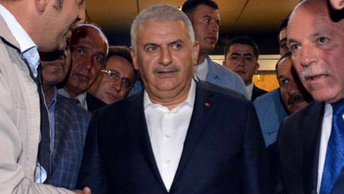 Başbakan Yıldırım Uçakta Kız İstedi