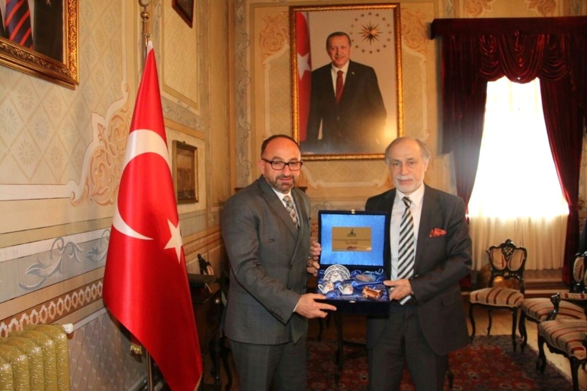 Başkan Üzülmez\'den Darülaceze Başkanı Cebeci\'ye Ziyaret