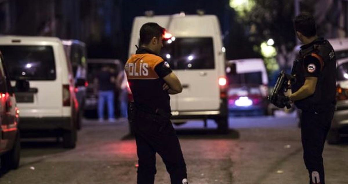 Bekçinin Aracının Altına Yerleştirilen Bomba Patlatıldı: 1 Yaralı