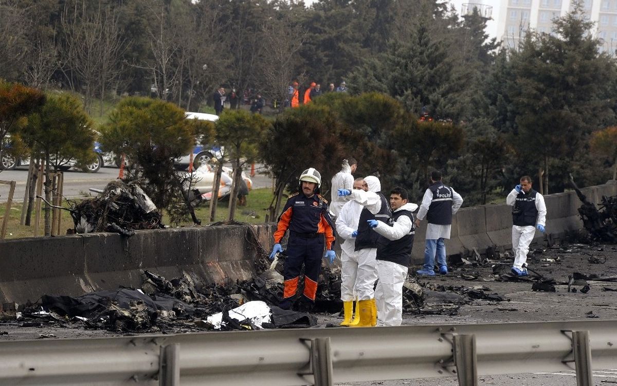 Düşen Helikopterdeki Mürettebatın Kimlikleri Belirlendi