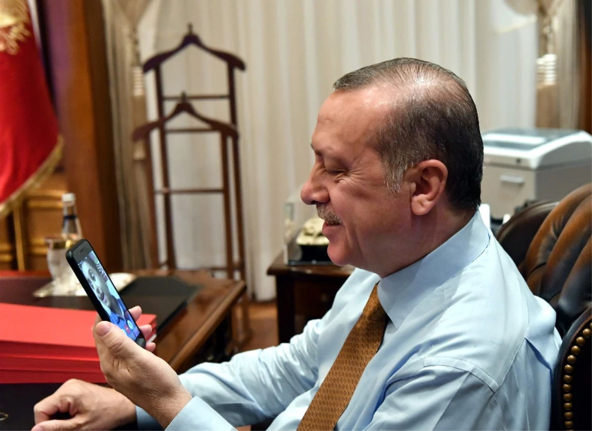 Cumhurbaşkanı Erdoğan\'dan Duygulandıran Görüşme