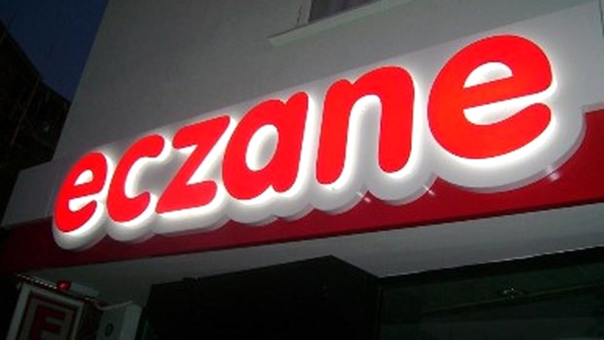Esenyurt\'ta Nöbetçi Eczane Soygunu (1)